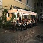 Un Cuore Nella Citta Eterna דירה *