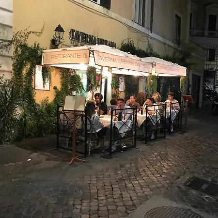 Un Cuore Nella Citta Eterna Διαμέρισμα *